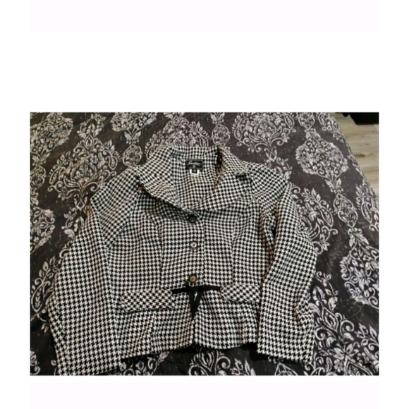Sweet Suit Jackets & Blazers - Elegant Houndstooth Women's Blazer